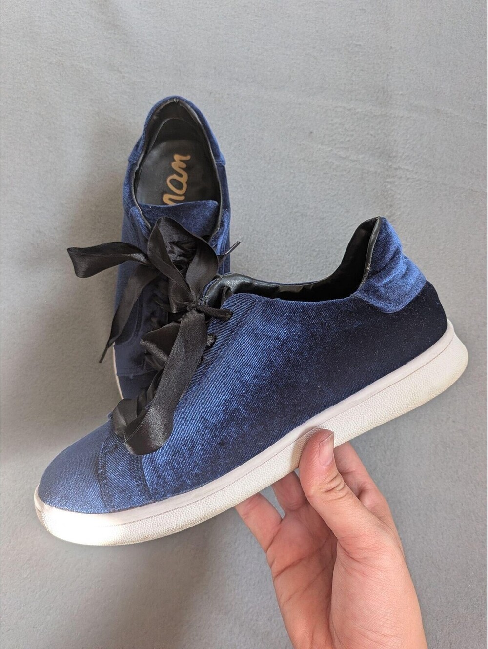 Sam Edelman Shoes Womens Size 7 Blue Velvet Low Top Sneaker Lace Up Casual